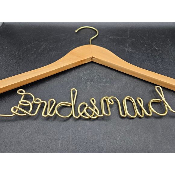 Wooden Bridesmaid Hanger Cursive Twisted Metal Wording Gold Tone Bridal Party - Picture 3 of 3